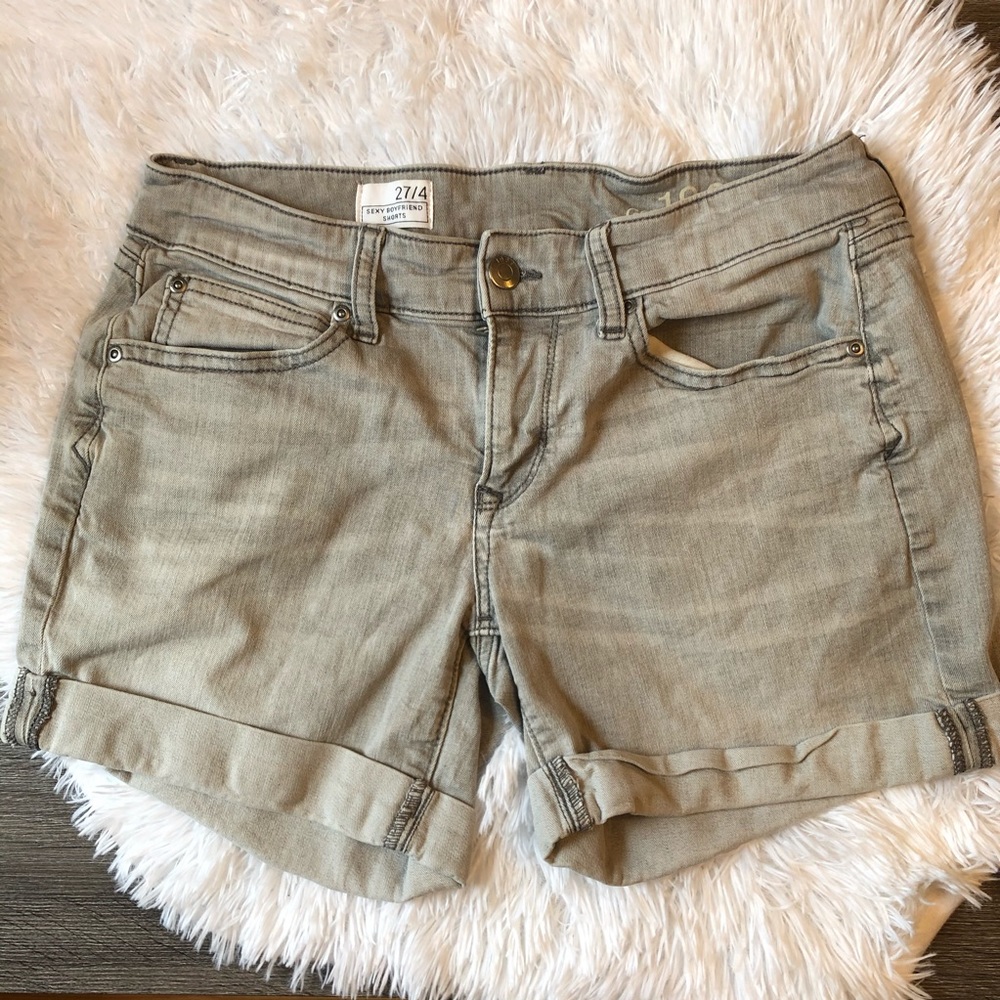 Gap Sexy Boyfriend Gray Shorts